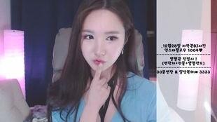 韩国女主播秀草 下载,韩国网络红人的崛起之路